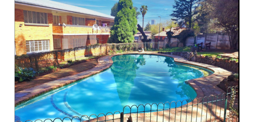 2 Bedroom Apartment, Woodlands, Lorentzville, Johannesburg